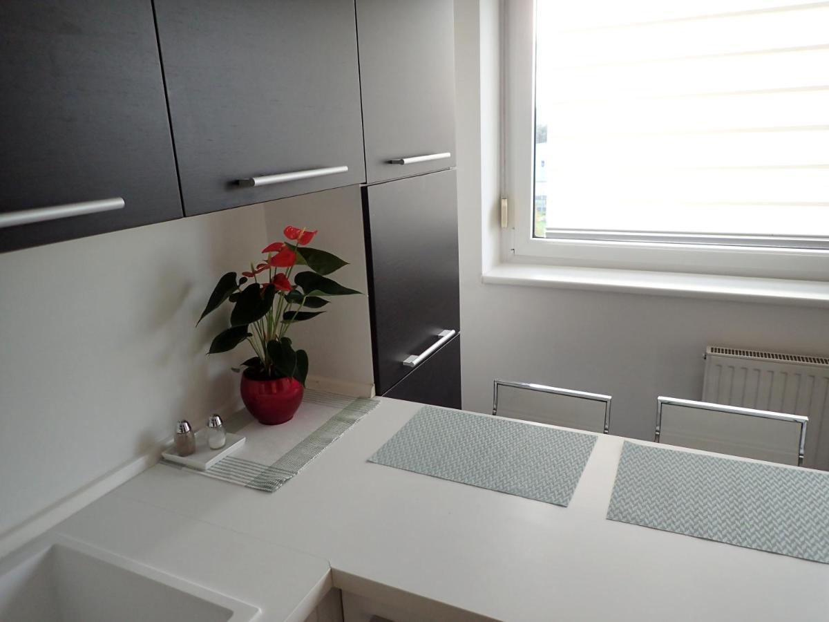 Marguerite Apartment - Parking Including Bratislava Exterior photo
